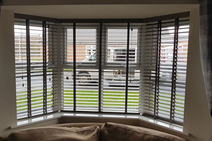 Affordable blinds fitted in a bat window