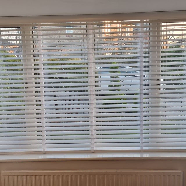 Venetian blinds